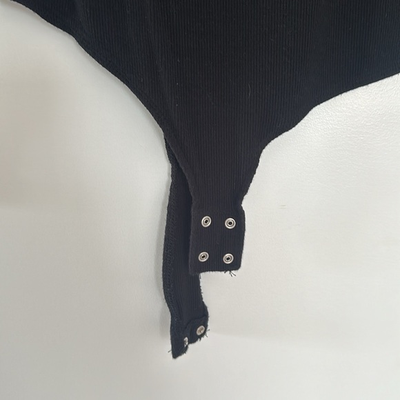 Dynamite Ribbed Bodysuite - Picture 3 of 4